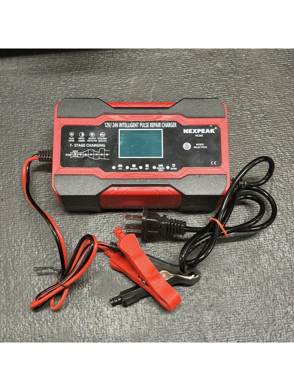 Nexpeak NC201 12V/24V Intelligent Pulse Repair Battery Charger - Red/Black